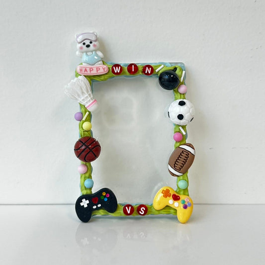 DIY Card Holder with Magnets (1hr)