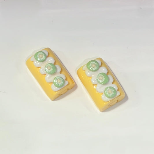 Yellow Cake Roll