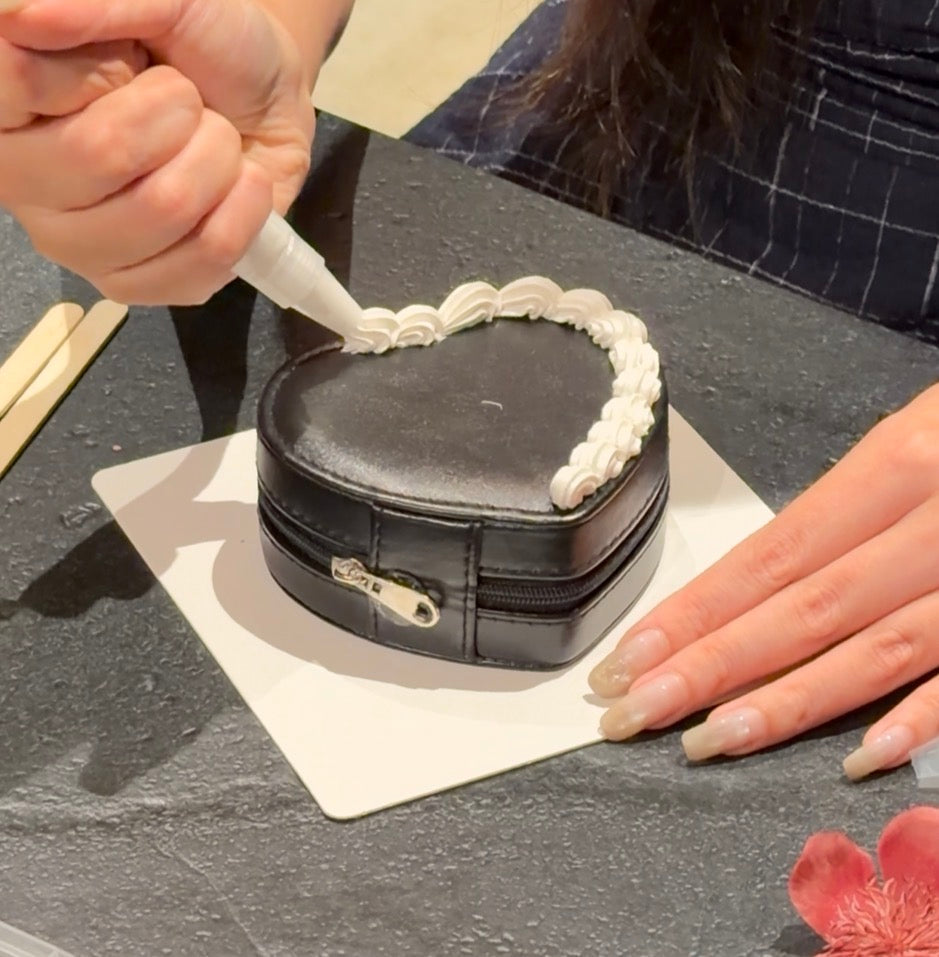 DIY Mini Traveling Jewelry Box (Heart, 2hr)