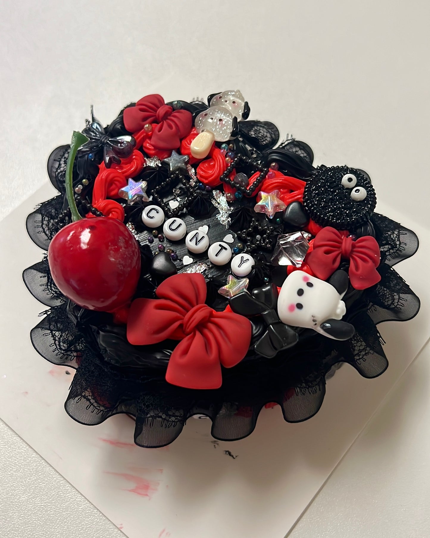 DIY Mini Heart Traveling Jewelry Box (25 Charms, 5 Glues)