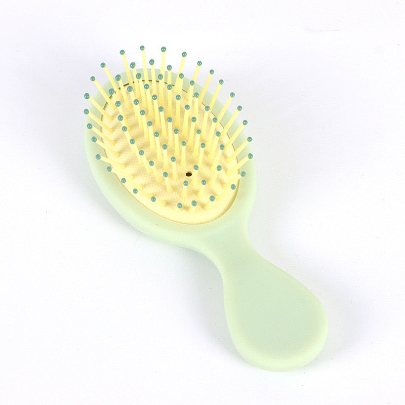 DIY Hairbrush (12 Charms, 2 Glues)